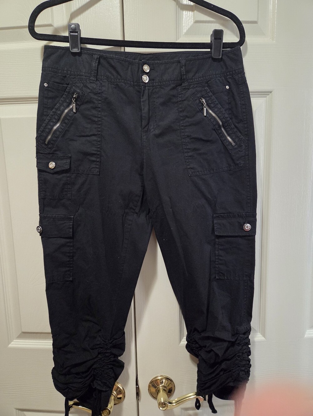 Black Ruched Leg INC International Concepts Capri Pants - EUC - Size 10